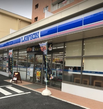 川崎市宮前区鷺沼１丁目のアパート(ローソン川崎鷺沼一丁目店)