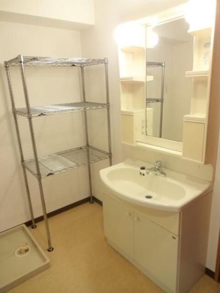 横浜市西区平沼１丁目のマンション