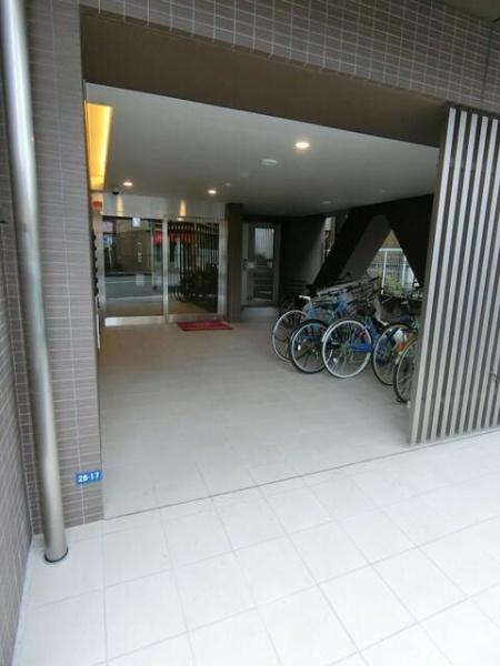 横浜市神奈川区六角橋２丁目のマンション