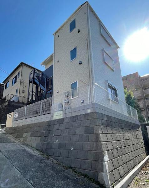 川崎市宮前区犬蔵２丁目のアパート