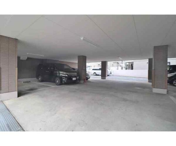川崎市幸区南加瀬４丁目のマンション