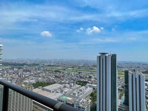 ＴＨＥ　ＫＯＳＵＧＩ　ＴＯＷＥＲ