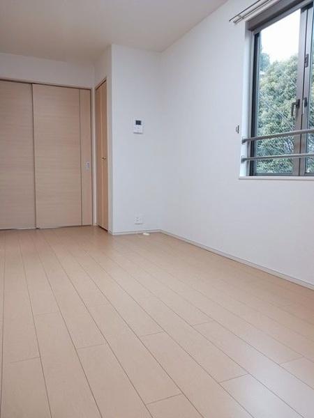 川崎市高津区北見方２丁目のアパート