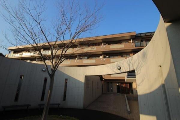 横浜市神奈川区片倉3丁目のマンション