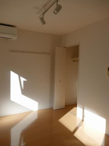 川崎市高津区二子１丁目のマンション