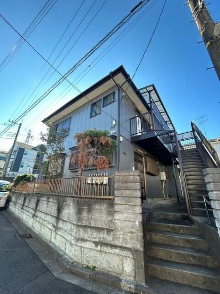 横浜市港北区仲手原２丁目のアパート