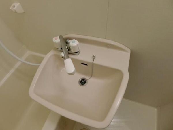 横浜市神奈川区沢渡のマンション