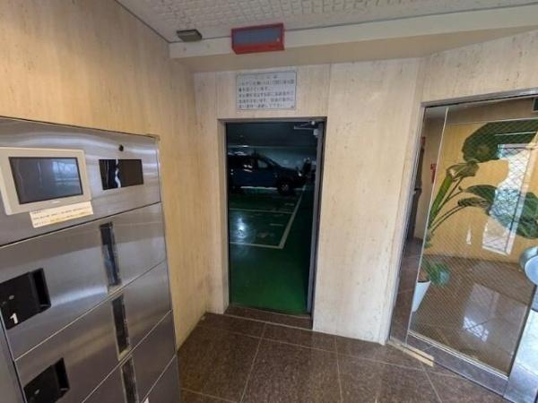 目黒区上目黒３丁目のマンション