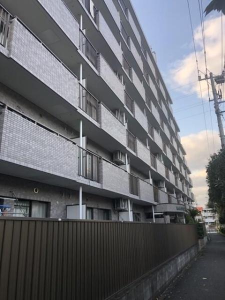 横浜市港北区大倉山6丁目のマンション