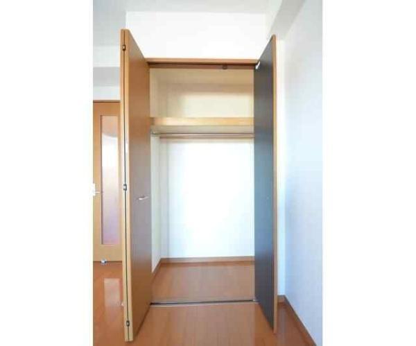 川崎市高津区下作延３丁目のマンション