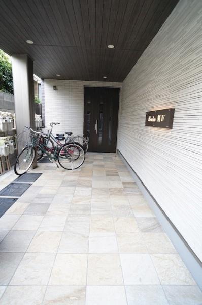 川崎市中原区新丸子東２丁目のマンション
