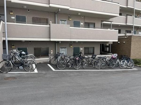 川崎市宮前区野川本町１丁目のマンション