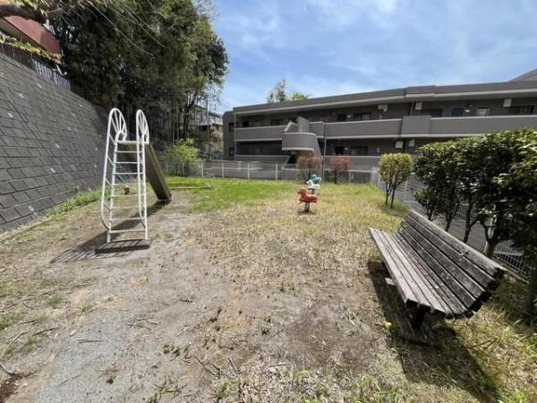 川崎市宮前区野川本町１丁目のマンション