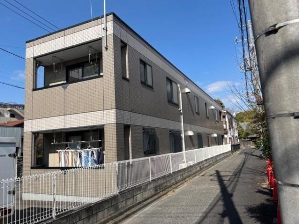 川崎市中原区上平間のアパート