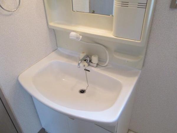川崎市中原区上平間のアパート