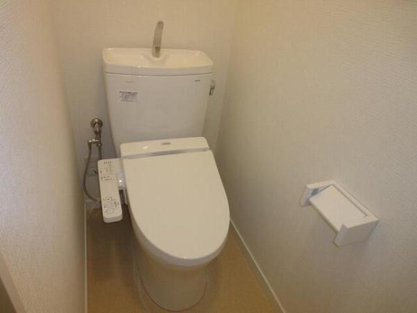 川崎市高津区末長２丁目のアパート