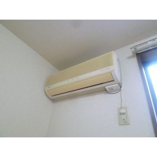 川崎市中原区上小田中６丁目のアパート