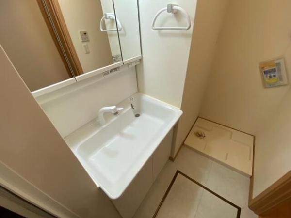 目黒区上目黒３丁目のアパート