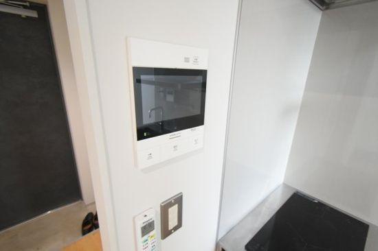 川崎市中原区上新城２丁目のマンション