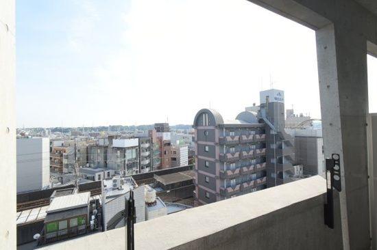 川崎市中原区上新城２丁目のマンション