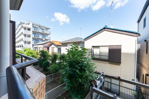 川崎市高津区末長３丁目のマンション
