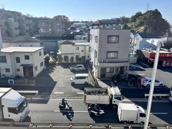 横浜市鶴見区駒岡３丁目のマンション