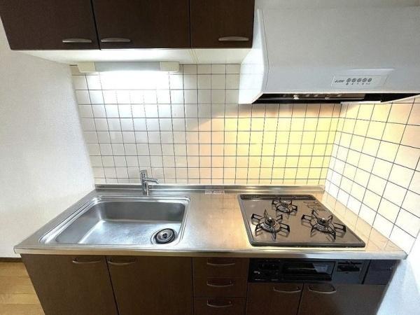 川崎市高津区梶ケ谷３丁目のマンション