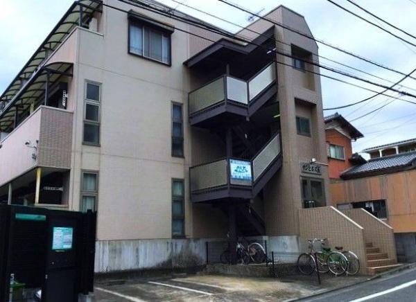 川崎市高津区梶ケ谷３丁目のマンション