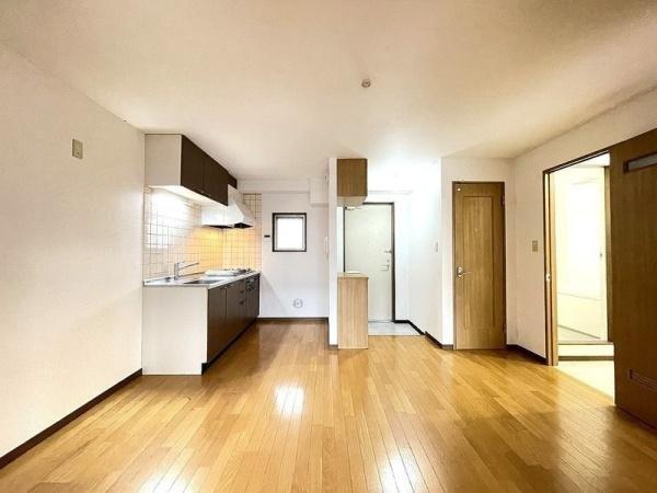 川崎市高津区梶ケ谷３丁目のマンション