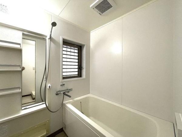 川崎市高津区梶ケ谷３丁目のマンション