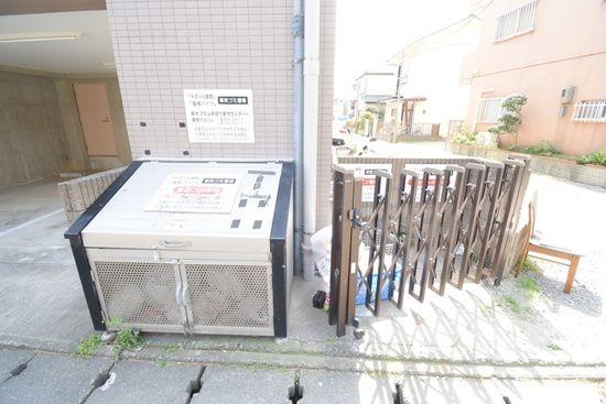 川崎市中原区上小田中６丁目のマンション