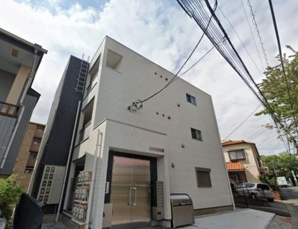 川崎市高津区末長１丁目のアパート