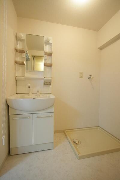 川崎市高津区末長１丁目のマンション