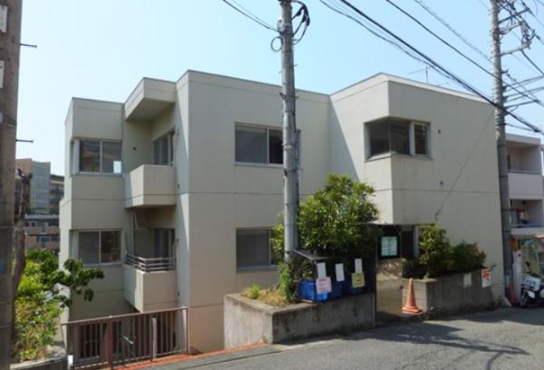 川崎市宮前区犬蔵2丁目のマンション