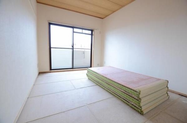 川崎市中原区下小田中３丁目のマンション