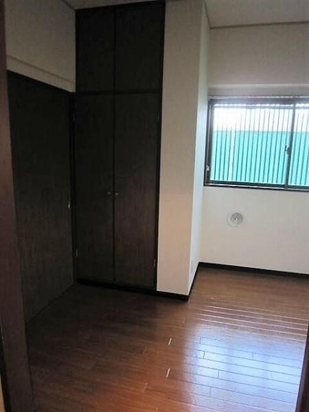 川崎市中原区下小田中１丁目のマンション