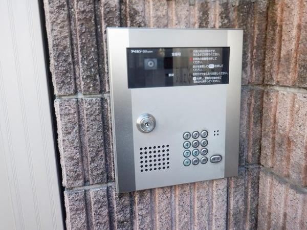 横浜市鶴見区仲通２丁目のアパート