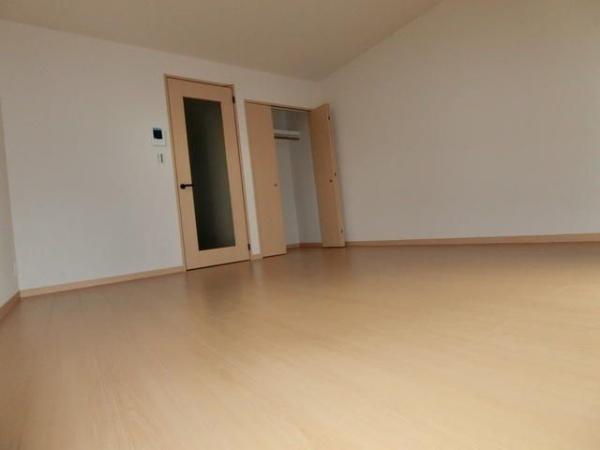 川崎市中原区田尻町のアパート