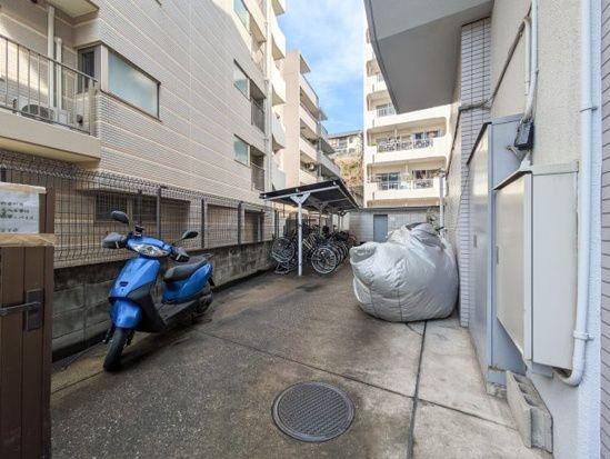 横浜市港北区綱島西１丁目のマンション