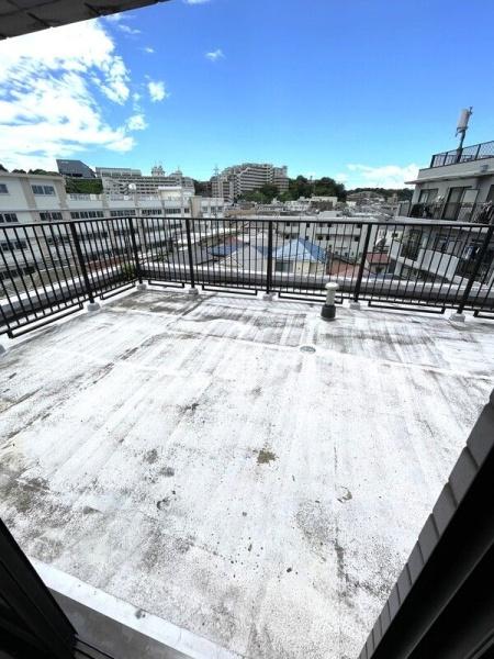 川崎市高津区久地４丁目のマンション