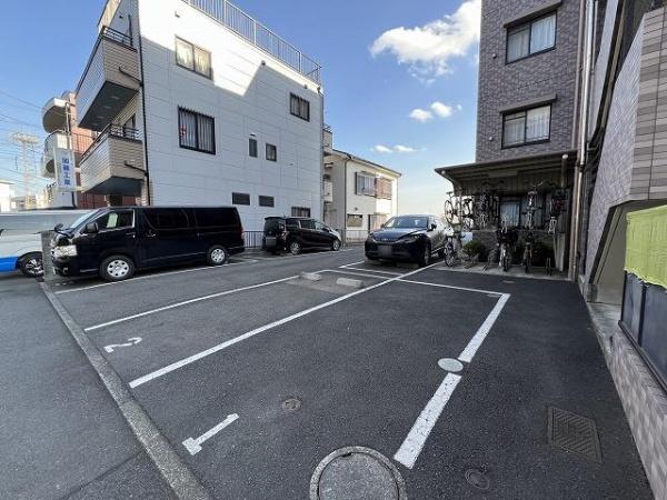 横浜市鶴見区鶴見中央３丁目のマンション