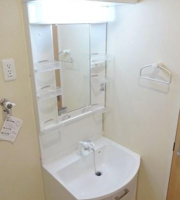 川崎市高津区諏訪３丁目のハイツ