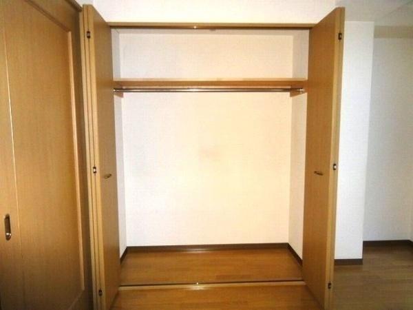 川崎市高津区梶ケ谷３丁目のマンション