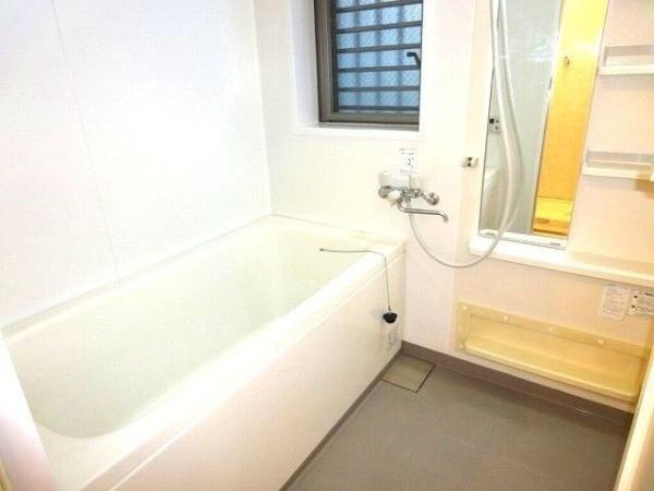 川崎市高津区梶ケ谷３丁目のマンション