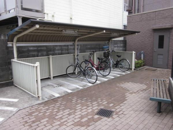 川崎市高津区下作延２丁目のマンション
