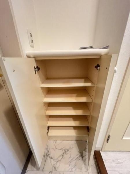川崎市高津区久本１丁目のマンション