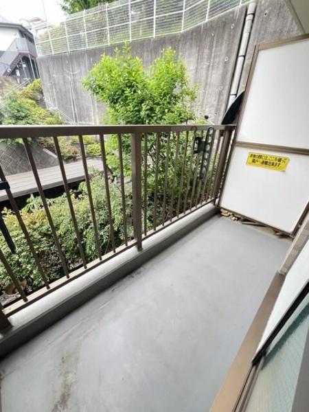 川崎市高津区久本１丁目のマンション