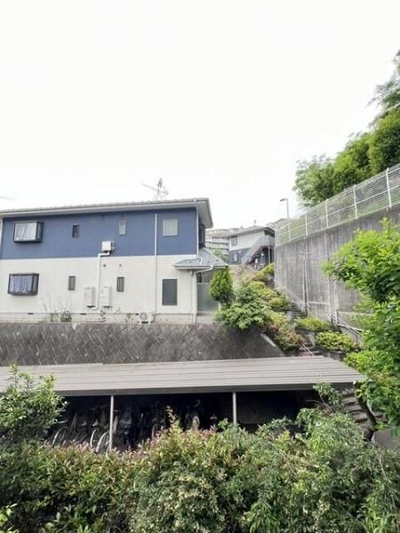 川崎市高津区久本１丁目のマンション