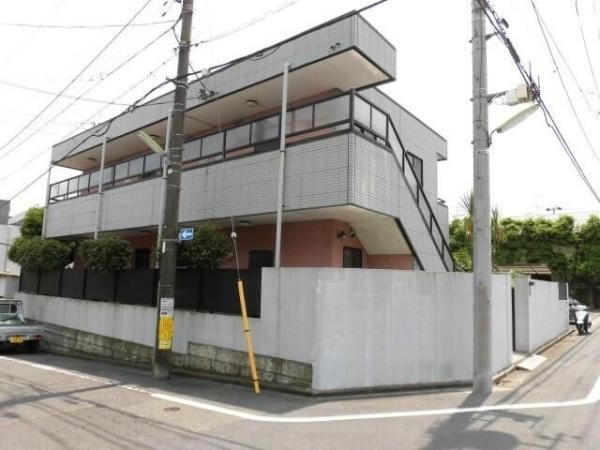 世田谷区下馬５丁目のマンション