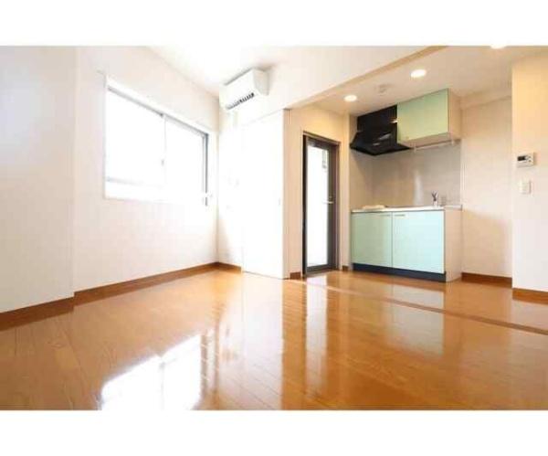 川崎市幸区南幸町３丁目のマンション